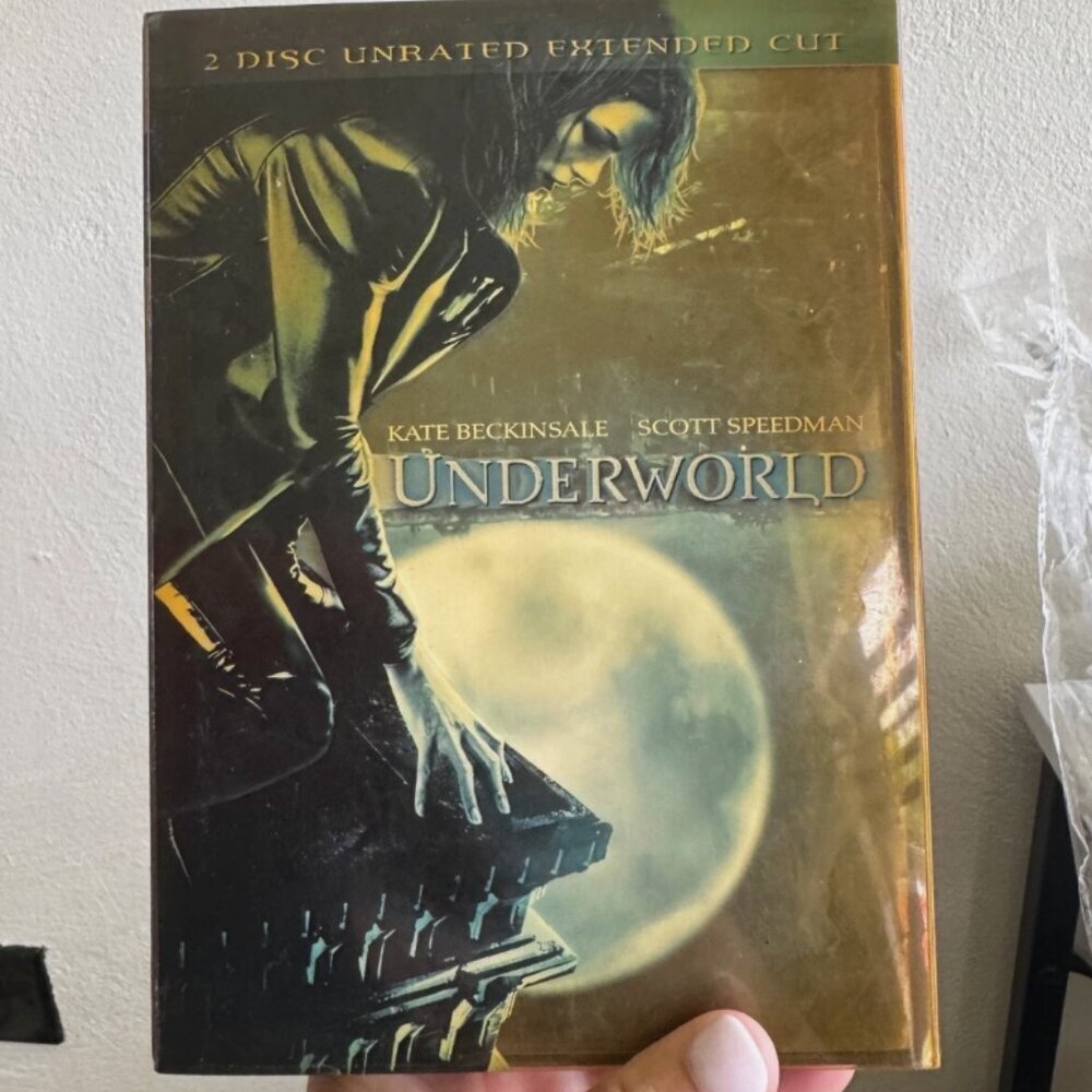 Underworld (2003) Unrated Extended Cut - Disc 2 Only + Slipcover & Extras - READ